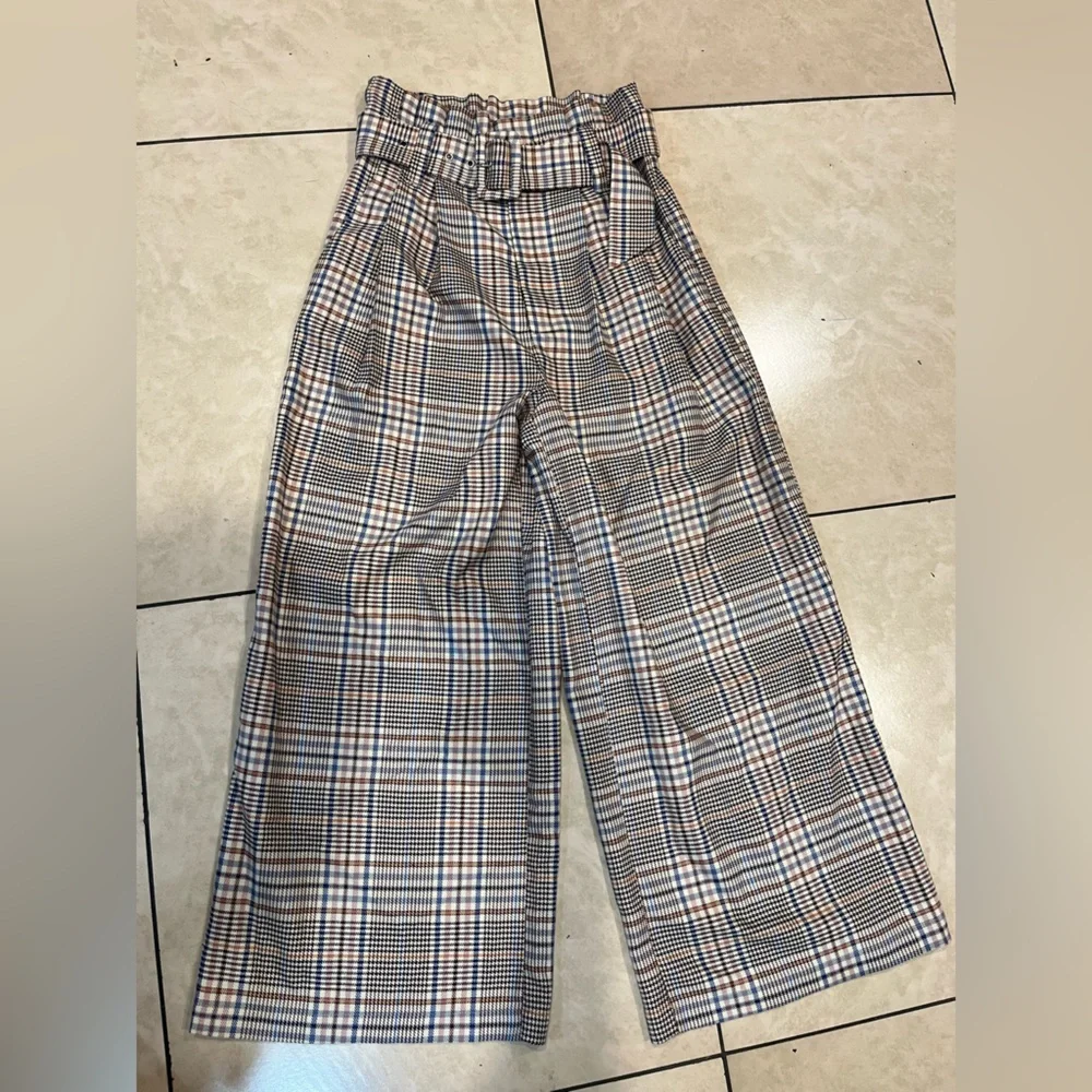 Moon River Multicolor Plaid Trousers - Picture 4 of 5